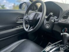 HONDA HR-V 1.8 16V FLEX LX 4P AUTOMÁTICO 2020/2020 NEURI VEÍCULOS LAJEADO / Carros no Vale
