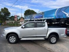 CHEVROLET S10 PICK-UP LT 2.5 FLEX 4X2 CD 2015/2015 LS MULTIMARCAS VENÂNCIO AIRES / Carros no Vale