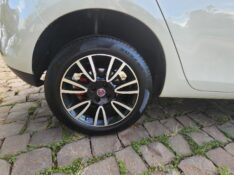 FIAT BRAVO 1.8 ESSENCE 16V AUTOMATIZADO 2014/2014 FERNANDO AUTOMÓVEIS | REVENDA DE CARROS ARROIO DO MEIO ARROIO DO MEIO / Carros no Vale