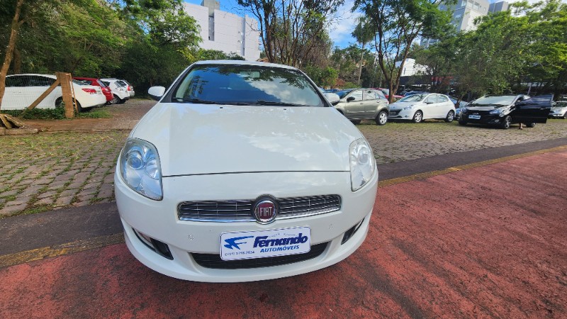 FIAT BRAVO 1.8 ESSENCE 16V AUTOMATIZADO 2014/2014 FERNANDO AUTOMÓVEIS | REVENDA DE CARROS ARROIO DO MEIO ARROIO DO MEIO / Carros no Vale