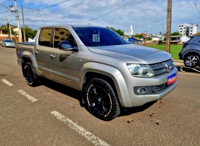 VOLKSWAGEN AMAROK 2.0 4X4 CD 16V TURBO INTERCOOLER 2012/2012 CRUZEIRO MULTIMARCAS CRUZEIRO DO SUL / Carros no Vale