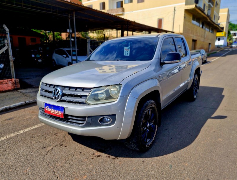 VOLKSWAGEN AMAROK 2.0 4X4 CD 16V TURBO INTERCOOLER 2012/2012 CRUZEIRO MULTIMARCAS CRUZEIRO DO SUL / Carros no Vale