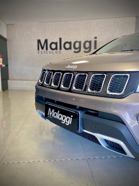 JEEP COMPASS 2.0 16V DIESEL LIMITED 4X4 AUTOMÁTICO 2018/2019 MALAGGI VEÍCULOS ENCANTADO / Carros no Vale