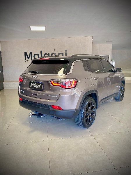JEEP COMPASS 2.0 16V DIESEL LIMITED 4X4 AUTOMÁTICO 2018/2019 MALAGGI VEÍCULOS ENCANTADO / Carros no Vale