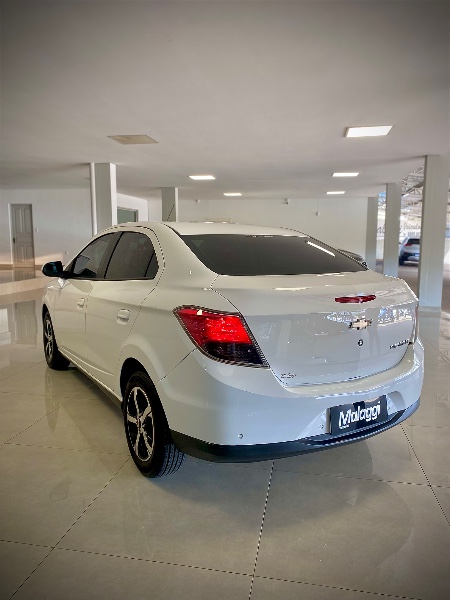 CHEVROLET PRISMA 1.4 LT 2014/2015 MALAGGI VEÍCULOS ENCANTADO / Carros no Vale