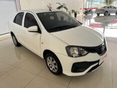 TOYOTA ETIOS 1.5 X SEDAN 16V FLEX 4P MANUAL 2019/2020 TONHO AUTOMÓVEIS LAJEADO / Carros no Vale