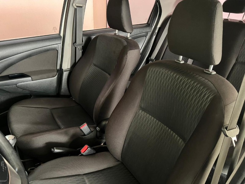 TOYOTA ETIOS 1.5 X SEDAN 16V FLEX 4P MANUAL 2019/2020 TONHO AUTOMÓVEIS LAJEADO / Carros no Vale