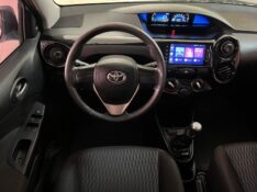 TOYOTA ETIOS 1.5 X SEDAN 16V FLEX 4P MANUAL 2019/2020 TONHO AUTOMÓVEIS LAJEADO / Carros no Vale
