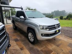 VOLKSWAGEN AMAROK S CABINE DUPLA 4X4 2.0 16V TDI TURBO 2014/2015 TS VEÍCULOS ANTA GORDA / Carros no Vale