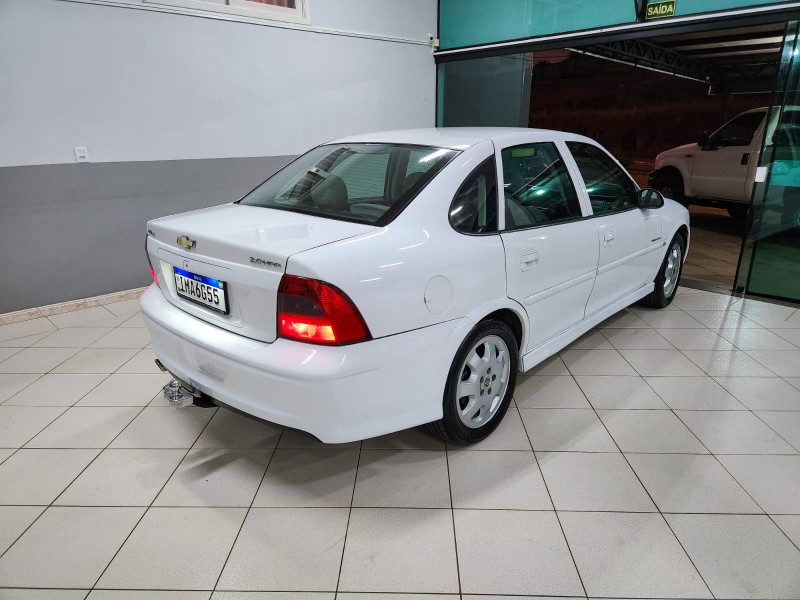 CHEVROLET VECTRA ELEGANCE 2.0 8V 2004/2005 TS VEÍCULOS ANTA GORDA / Carros no Vale