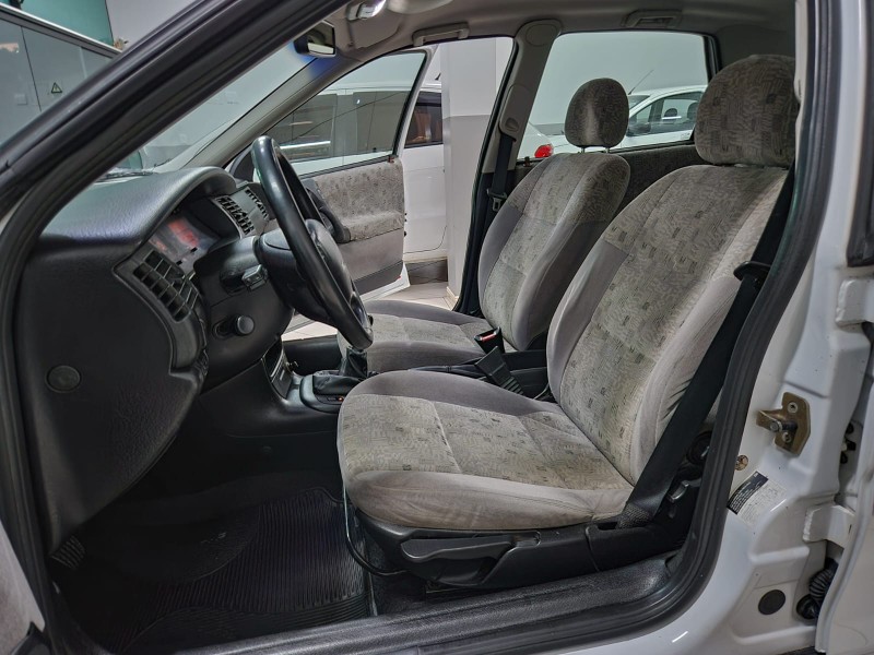CHEVROLET VECTRA ELEGANCE 2.0 8V 2004/2005 TS VEÍCULOS ANTA GORDA / Carros no Vale