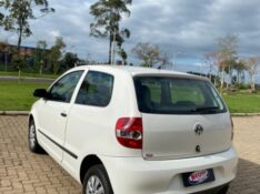 VOLKSWAGEN FOX 1.0 MI ROUTE 8V 2008/2009 NEURI VEÍCULOS LAJEADO / Carros no Vale