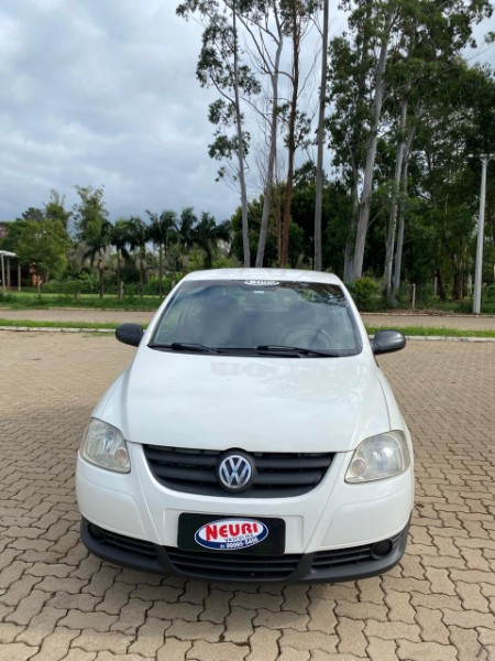 VOLKSWAGEN FOX 1.0 MI ROUTE 8V 2008/2009 NEURI VEÍCULOS LAJEADO / Carros no Vale