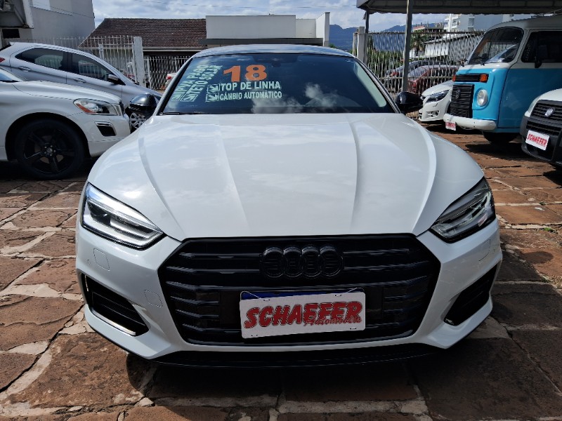 AUDI A5 AMBIENTE SPORTB 2.0 TFSI S TONIC 2018/2018 SCHAEFER AUTOMÓVEIS TEUTÔNIA / Carros no Vale