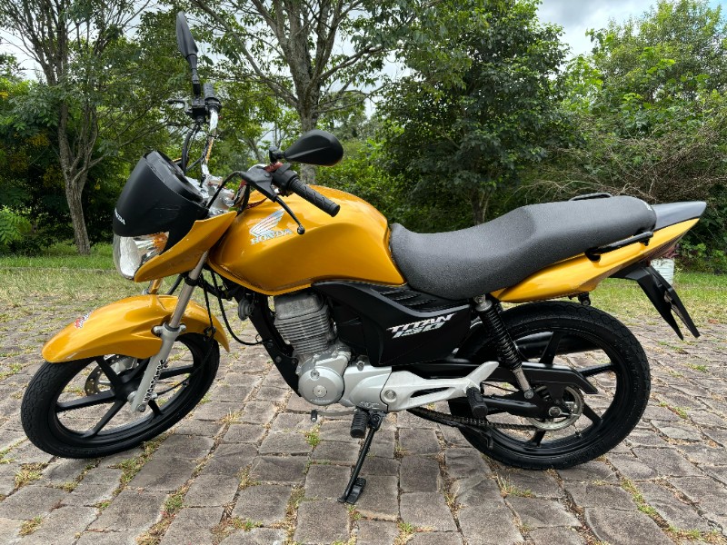 HONDA CG 150 TITAN EX - 2011
