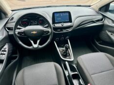 CHEVROLET ONIX LT 1.0 2022/2023 SÉTIMA VEÍCULOS GUAPORÉ / Carros no Vale