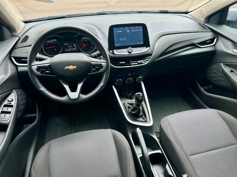 CHEVROLET ONIX LT 1.0 2022/2023 SÉTIMA VEÍCULOS GUAPORÉ / Carros no Vale