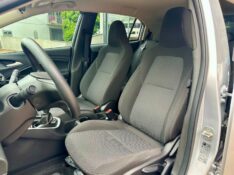 CHEVROLET ONIX LT 1.0 2022/2023 SÉTIMA VEÍCULOS GUAPORÉ / Carros no Vale