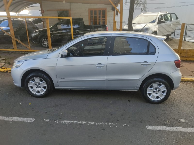 VOLKSWAGEN GOL 1.0 2012/2013 ALTERNATIVA VEÍCULOS LAJEADO / Carros no Vale