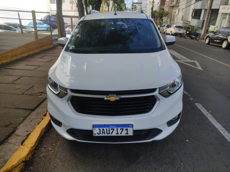 CHEVROLET SPIN 1.8 LS 2021/2022 ALTERNATIVA VEÍCULOS LAJEADO / Carros no Vale
