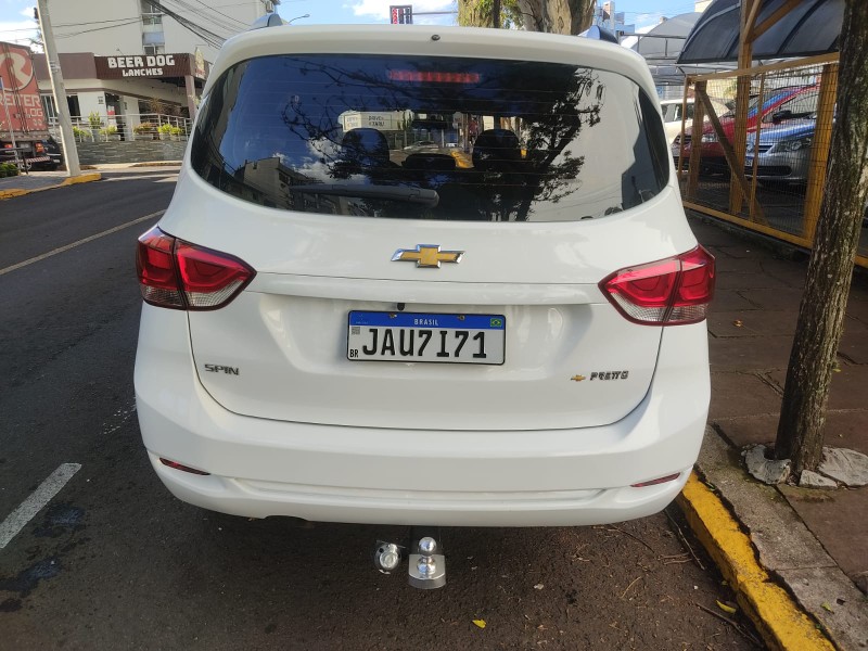 CHEVROLET SPIN 1.8 LS 2021/2022 ALTERNATIVA VEÍCULOS LAJEADO / Carros no Vale