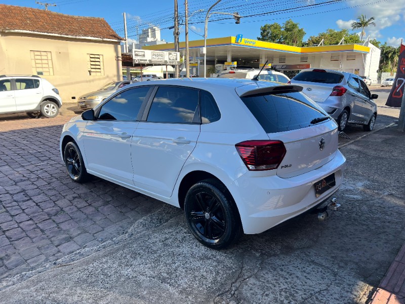 VOLKSWAGEN POLO 1.0 MPI TOTAL FLEX MANUAL 2019/2019 AR MULTIMARCAS VENÂNCIO AIRES / Carros no Vale