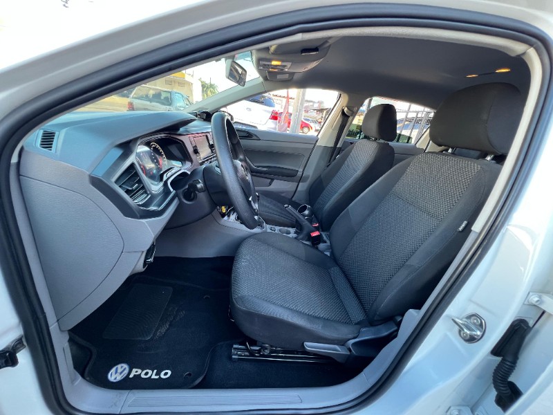 VOLKSWAGEN POLO 1.0 MPI TOTAL FLEX MANUAL 2019/2019 AR MULTIMARCAS VENÂNCIO AIRES / Carros no Vale