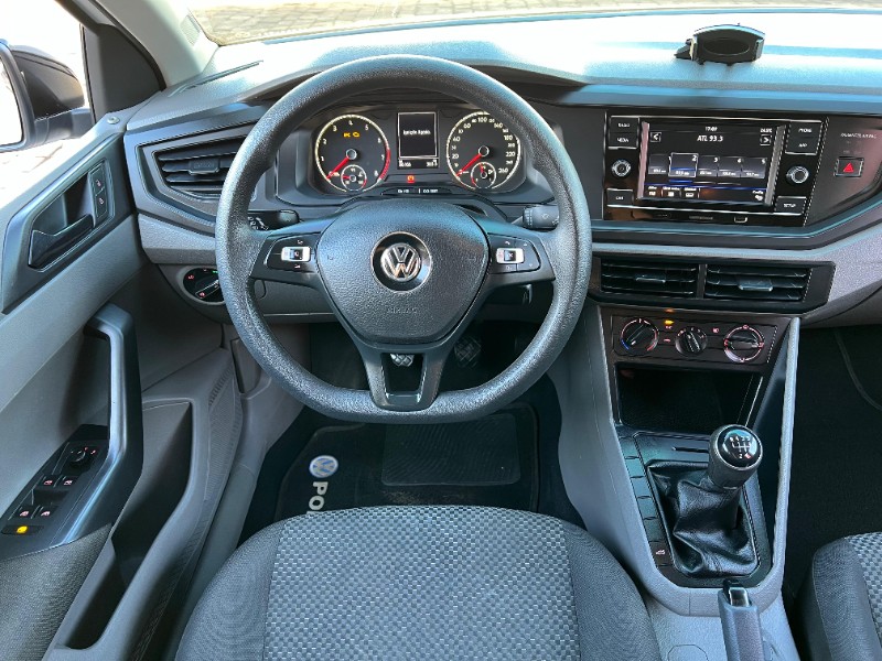 VOLKSWAGEN POLO 1.0 MPI TOTAL FLEX MANUAL 2019/2019 AR MULTIMARCAS VENÂNCIO AIRES / Carros no Vale