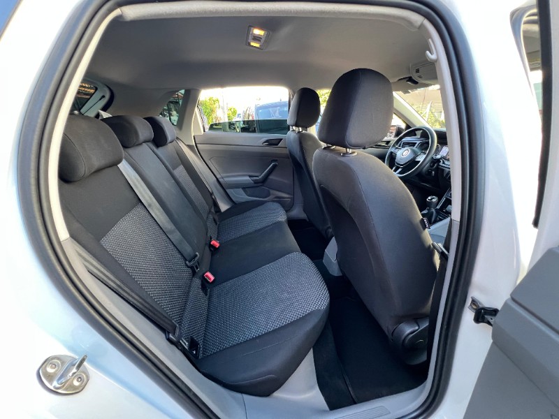 VOLKSWAGEN POLO 1.0 MPI TOTAL FLEX MANUAL 2019/2019 AR MULTIMARCAS VENÂNCIO AIRES / Carros no Vale