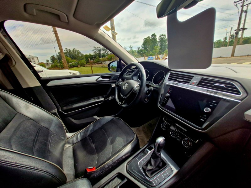 VOLKSWAGEN TIGUAN 1.4 ALLSPACE 250 TSI 2018/2018 CRUZEIRO MULTIMARCAS CRUZEIRO DO SUL / Carros no Vale