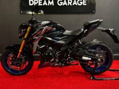 SUZUKI MOTOS GSX R 750 W /2024 EXCLUSIVO VEÍCULOS SANTA CRUZ DO SUL / Carros no Vale