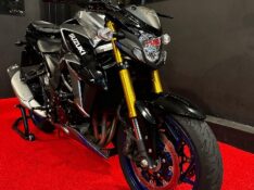 SUZUKI MOTOS GSX R 750 W /2024 EXCLUSIVO VEÍCULOS SANTA CRUZ DO SUL / Carros no Vale