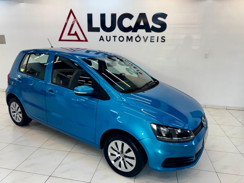 VOLKSWAGEN FOX 1.6 TRENDLINE 8V 2015/2015 LUCAS AUTOMÓVEIS BOM RETIRO DO SUL / Carros no Vale