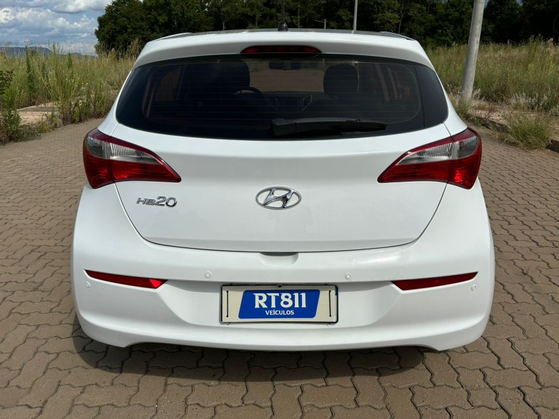 HYUNDAI HB20 C.STYLE/C.PLUS /2016 RT 811 VEÍCULOS ARROIO DO MEIO / Carros no Vale
