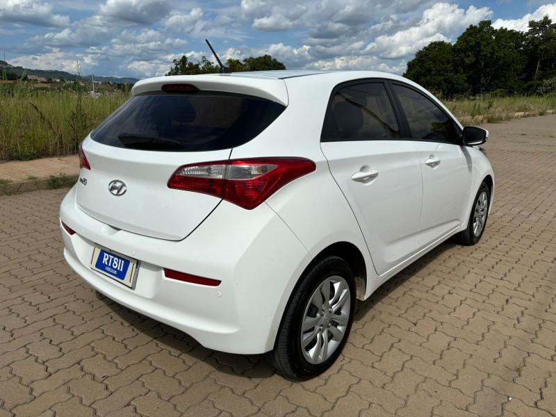 HYUNDAI HB20 C.STYLE/C.PLUS /2016 RT 811 VEÍCULOS ARROIO DO MEIO / Carros no Vale