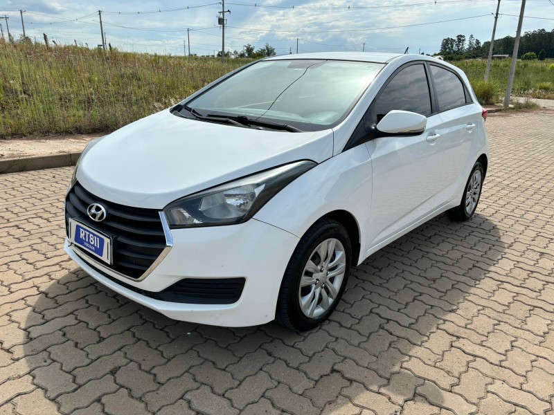 HYUNDAI HB20 C.STYLE/C.PLUS /2016 RT 811 VEÍCULOS ARROIO DO MEIO / Carros no Vale