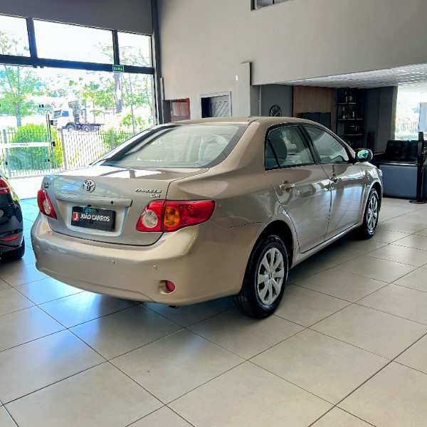 TOYOTA COROLLA 1.8 XLI 16V FLEX 4P AUTOMÁTICO 2010/2010 JOÃO CARROS MULTIMARCAS GUAPORÉ / Carros no Vale
