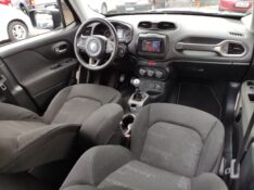JEEP RENEGADE 1.8 16V FLEX 4P MANUAL 2016/2016 ROSAUTO VEÍCULOS VENÂNCIO AIRES / Carros no Vale