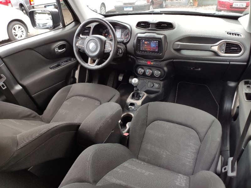 JEEP RENEGADE 1.8 16V FLEX 4P MANUAL 2016/2016 ROSAUTO VEÍCULOS VENÂNCIO AIRES / Carros no Vale