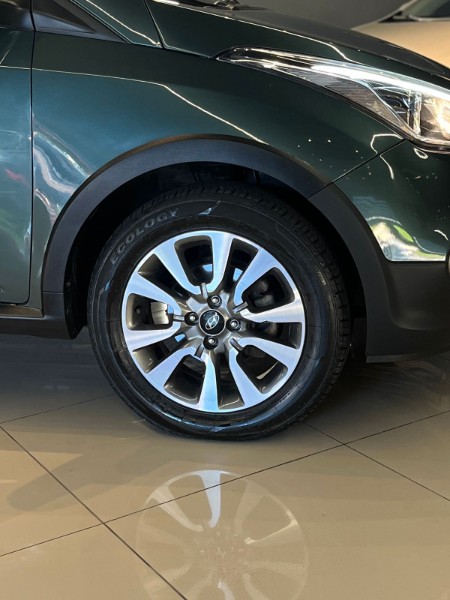 HYUNDAI HB20X 1.6 16V PREMIUM 2017/2018 JM AUTOMÓVEIS VENÂNCIO AIRES / Carros no Vale