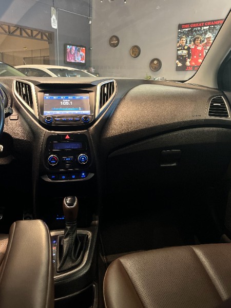 HYUNDAI HB20X 1.6 16V PREMIUM 2017/2018 JM AUTOMÓVEIS VENÂNCIO AIRES / Carros no Vale