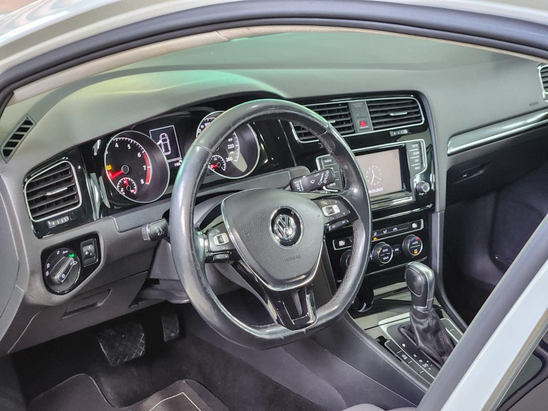 VOLKSWAGEN GOLF HIGHLINE 1.4 TSI 2014/2014 TS VEÍCULOS ANTA GORDA / Carros no Vale