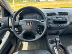 HONDA CIVIC SEDAN LX /2004 RT 811 VEÍCULOS ARROIO DO MEIO / Carros no Vale