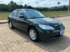 HONDA CIVIC SEDAN LX /2004 RT 811 VEÍCULOS ARROIO DO MEIO / Carros no Vale