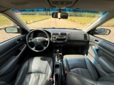 HONDA CIVIC SEDAN LX /2004 RT 811 VEÍCULOS ARROIO DO MEIO / Carros no Vale