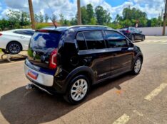 VOLKSWAGEN UP! CROSS 1.0 TSI TOTAL 12V 2017/2017 CRUZEIRO MULTIMARCAS CRUZEIRO DO SUL / Carros no Vale