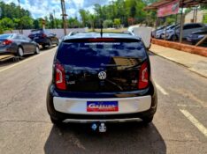 VOLKSWAGEN UP! CROSS 1.0 TSI TOTAL 12V 2017/2017 CRUZEIRO MULTIMARCAS CRUZEIRO DO SUL / Carros no Vale