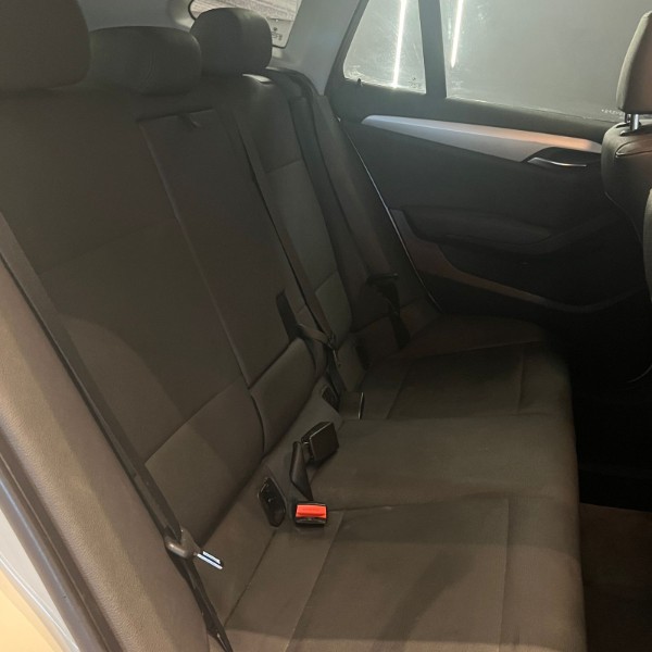 BMW X1 2.0 18I SDRIVE 4X2 16V 2014/2014 JM AUTOMÓVEIS VENÂNCIO AIRES / Carros no Vale