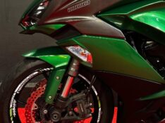 KAWASAKI NINJA 1000 /2018 EXCLUSIVO VEÍCULOS SANTA CRUZ DO SUL / Carros no Vale
