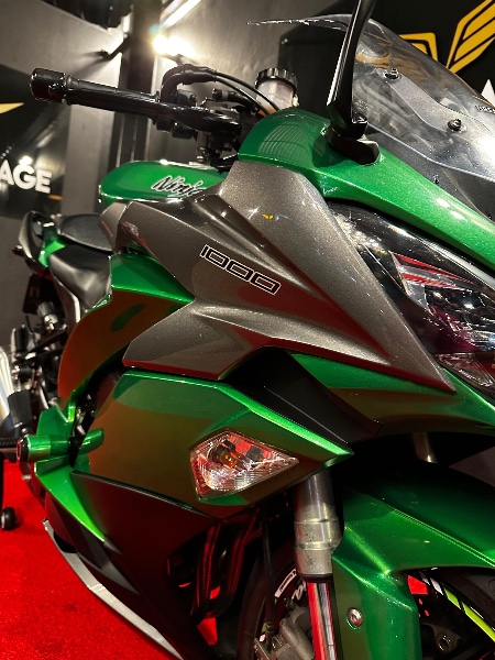 KAWASAKI NINJA 1000 /2018 EXCLUSIVO VEÍCULOS SANTA CRUZ DO SUL / Carros no Vale